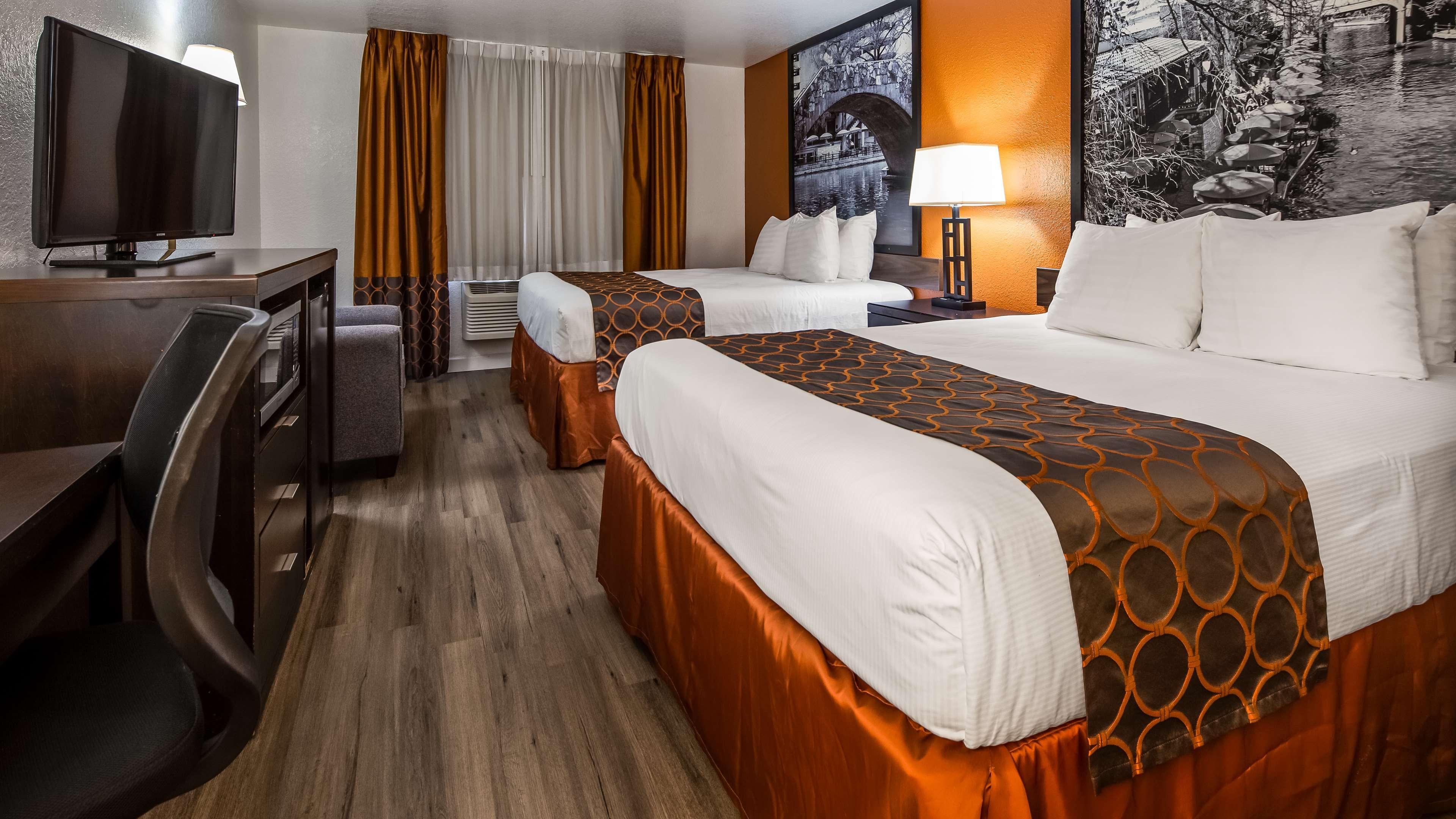 Surestay Plus By Best Western San Antonio Airport מראה חיצוני תמונה