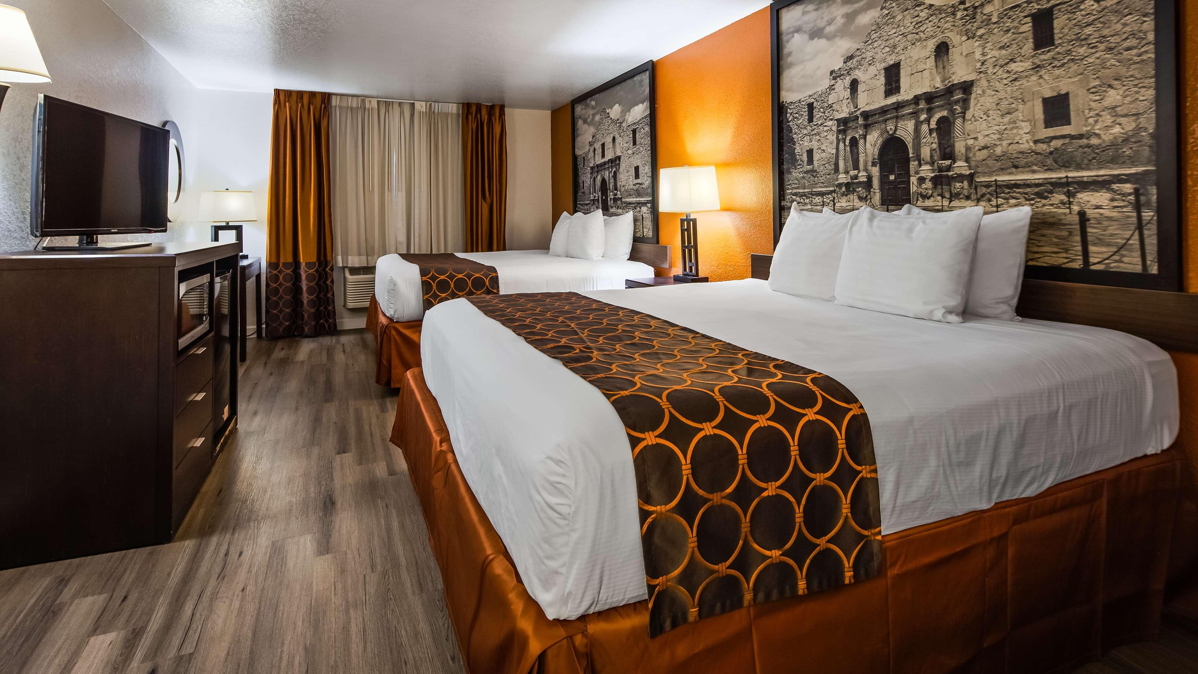 Surestay Plus By Best Western San Antonio Airport מראה חיצוני תמונה