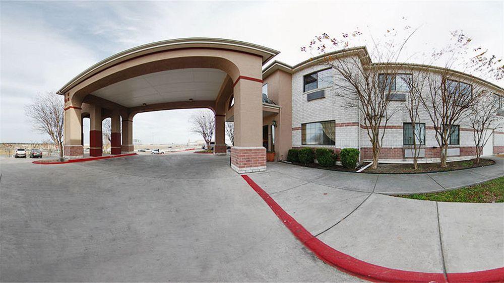 Surestay Plus By Best Western San Antonio Airport מראה חיצוני תמונה
