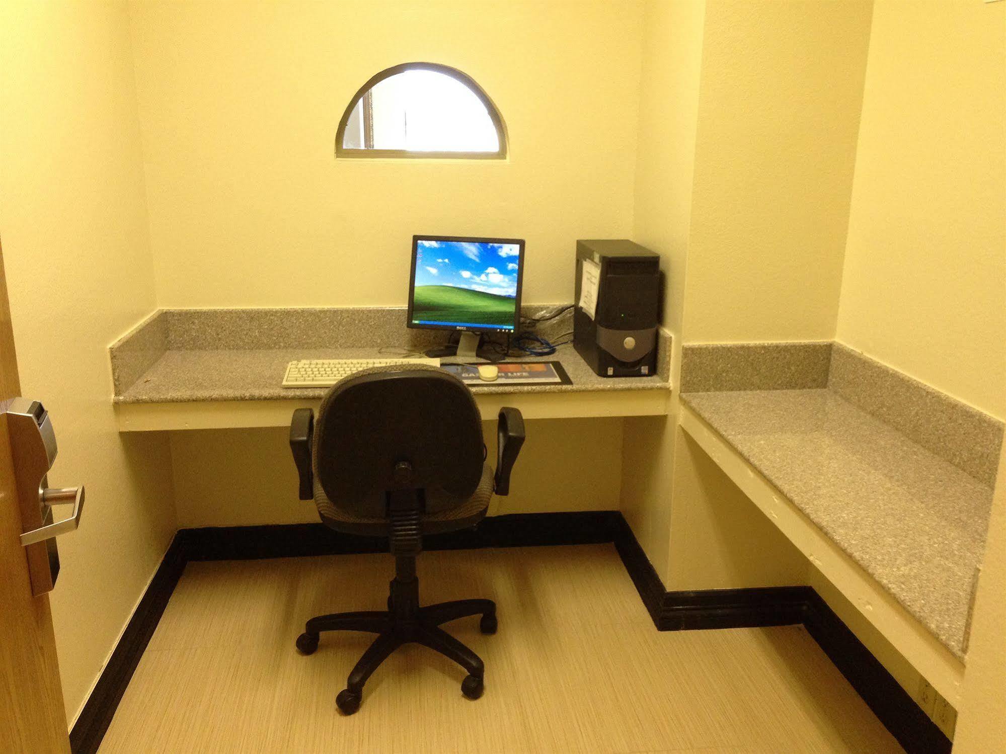 Surestay Plus By Best Western San Antonio Airport מראה חיצוני תמונה