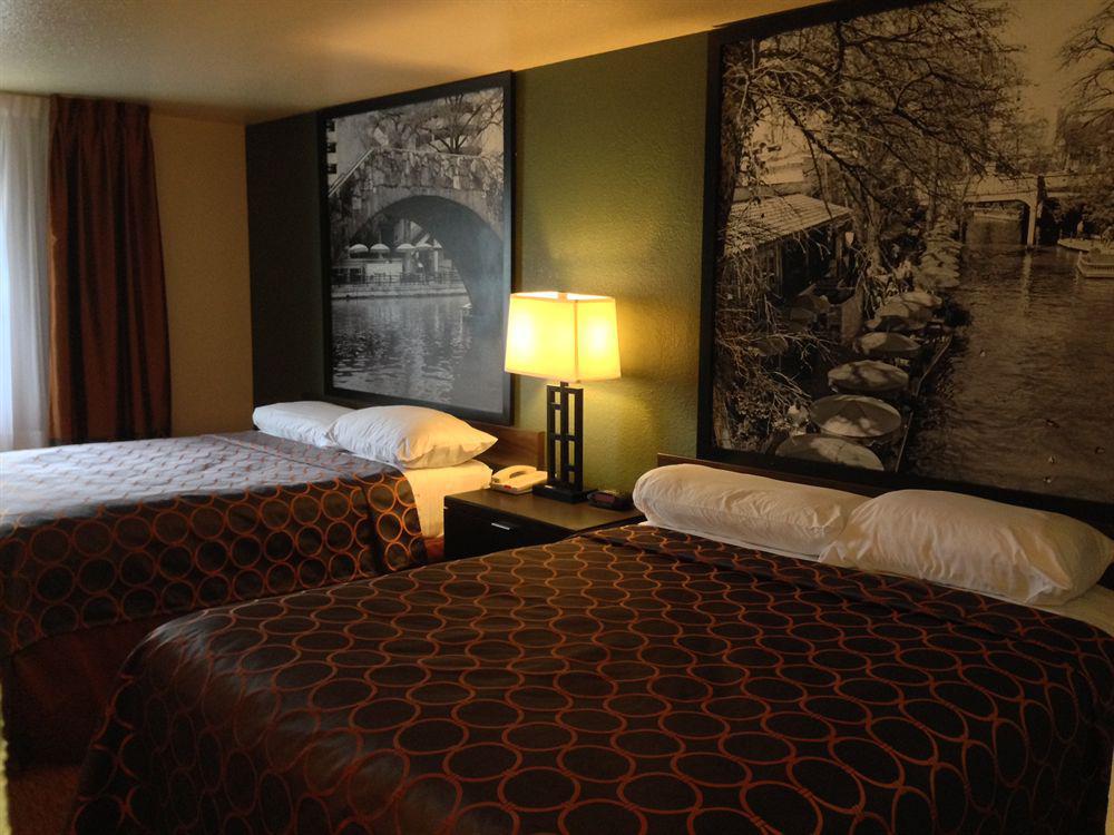 Surestay Plus By Best Western San Antonio Airport מראה חיצוני תמונה