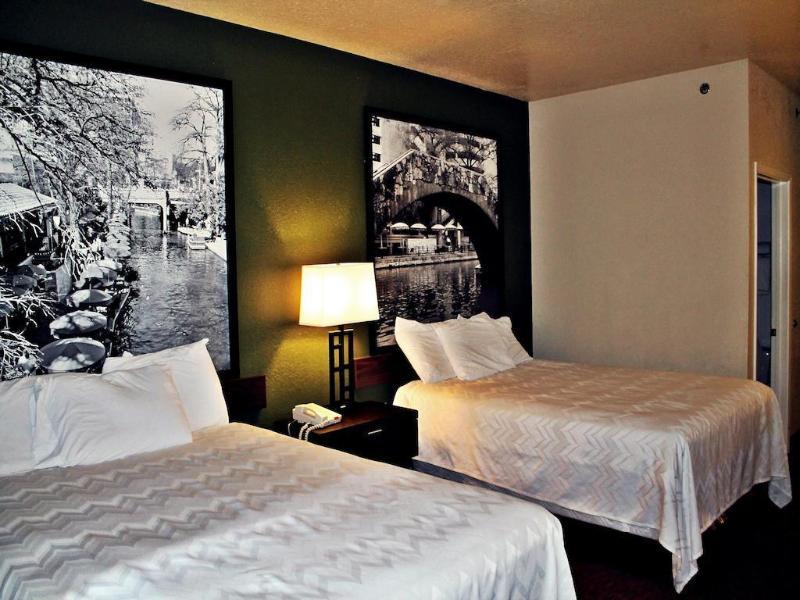 Surestay Plus By Best Western San Antonio Airport מראה חיצוני תמונה